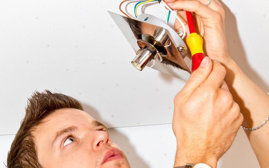 trouver un électricien Orgerus
